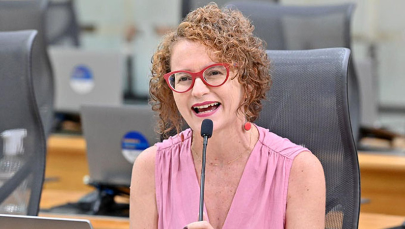 Imagem 1 - No âmbito das mobilizações, a campanha pela duplicação da BR 304 ganhou força e despertou o engajamento da população potiguar. Isolda ressalta, “continuaremos lutando para que essa obra tão relevante se concretize e contribua para a segurança viária e o desenvolvimento econômico da região e de todo o estado”. Imagem 1 - No âmbito das mobilizações, a campanha pela duplicação da BR 304 ganhou força e despertou o engajamento da população potiguar. Isolda ressalta, “continuaremos lutando para que essa obra tão relevante se concretize e contribua para a segurança viária e o desenvolvimento econômico da região e de todo o estado”.