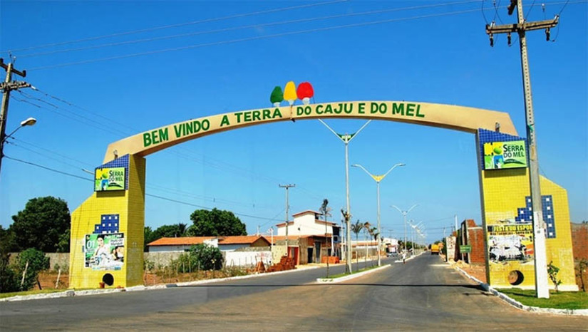 Imagem 1 - Escola de Governo de Serra do Mel lança plataforma Online de capacitação para servidores municipais. A nova plataforma online oferece cursos abrangentes, cobrindo tópicos essenciais para a administração pública, como gestão de tempo e produtividade, Português - Interpretação de textos e emprego de regras gramaticais; gestão pessoal, Educação e Docência; Licitações e Contratos, e diversos outros. Imagem 1 - Escola de Governo de Serra do Mel lança plataforma Online de capacitação para servidores municipais. A nova plataforma online oferece cursos abrangentes, cobrindo tópicos essenciais para a administração pública, como gestão de tempo e produtividade, Português - Interpretação de textos e emprego de regras gramaticais; gestão pessoal, Educação e Docência; Licitações e Contratos, e diversos outros.