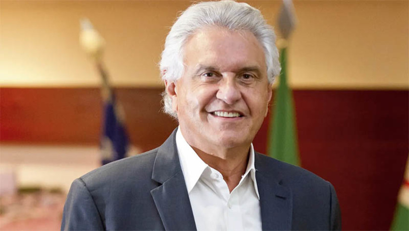 Imagem 1 -  [COLUNA ESPLANADA] Nome tradicional da direita e dos conservadores há décadas, o governador de Goiás, Ronaldo Caiado (União), passou a compor a lista que o agronegócio pode apoiar na sucessão presidencial de 2026. Fundador da União Democrática Ruralista (UDR) na década de 1980 e candidato à Presidência em 1989, Caiado está no 2º mandato de governador, não pode mais concorrer à reeleição e passou a ser uma opção da direita para concorrer ao Planalto novamente, diante da derrocada judicial de Jair Bolsonaro. A favor do goiano, sua experiência como senador e governador de um Estado que se revelou próspero em diferentes setores; e contra, os potenciais concorrentes no caminho, como Romeu Zema (Novo-MG) e Tarcício Freitas (Republicanos-SP).