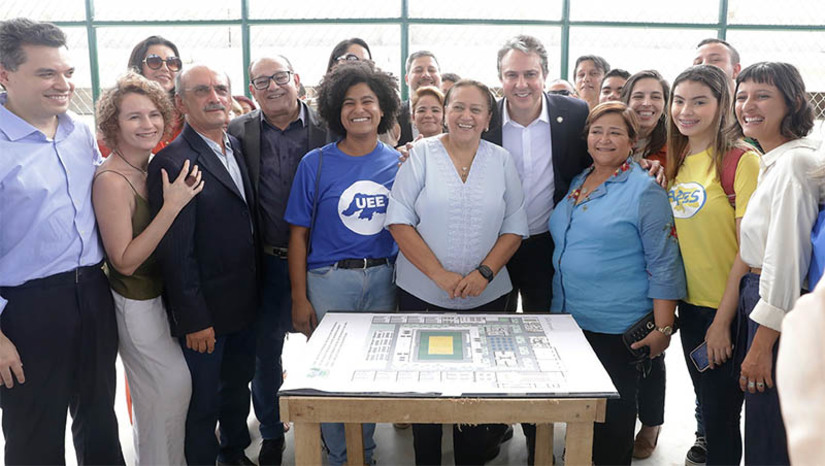 Imagem 1 -  Em visita ao RN, Camilo parabeniza investimentos em educação feitos pelo Governo do Estado. Nesta segunda-feira (21) o Ministro da Educação, Camilo Santana,  a convite da governadora Fátima Bezerra, visitou as obras de construção do Instituto Estadual de Educação Profissional, Tecnologia e Inovação (IERN) que está sendo construída pelo Governo do Estado no bairro de Felipe Camarão, na zona oeste de Natal. Na ocasião, ele parabenizou o governo por enxergar e priorizar a redução. “Minha vinda aqui hoje também simboliza a retomada de obras na educação que foram paralisadas nos últimos quatro anos. A orientação é garantir não perder nenhuma criança ou jovem no sistema público de educação, desde a creche até ensino médio", pontuou.  