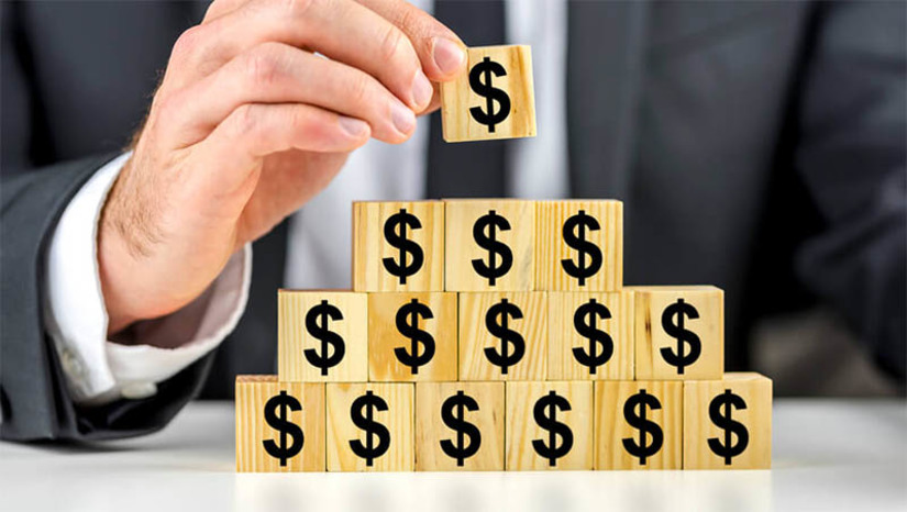 Imagem 1 -  [COLUNA ESPLANADA] Ofuscada no Congresso, a CPI que apura pirâmides financeiras ganha holofotes com a inclusão de celebridades nas investigações. A comissão deve requerer nos próximos dias a condução coercitiva do ex-jogador Ronaldinho Gaúcho para depor. Também aprovou a quebra de sigilo bancário dos atores Cauã Raymond e Tatá Werneck, investigados por atuação em propagandas da empresa Atlas Quantum.