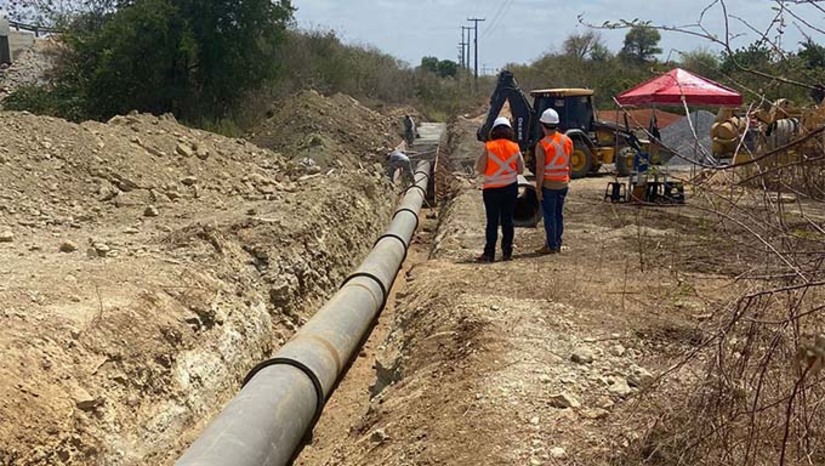 Imagem 1 - As áreas de expansão na zona Oeste e Leste, em Mossoró, terão perfuração de dois novos poços para reforçar o abastecimento da cidade. Os poços terão o investimento de cerca de R$ 17 milhões na perfuração e aquisição de equipamentos específicos para o sistema da cidade. Os poços de Mossoró captam água no Arenito Assú, tendo profundidades que chegam a mais de 1.000 metros de profundidade. Imagem 1 - As áreas de expansão na zona Oeste e Leste, em Mossoró, terão perfuração de dois novos poços para reforçar o abastecimento da cidade. Os poços terão o investimento de cerca de R$ 17 milhões na perfuração e aquisição de equipamentos específicos para o sistema da cidade. Os poços de Mossoró captam água no Arenito Assú, tendo profundidades que chegam a mais de 1.000 metros de profundidade.