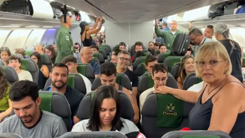 Imagem 1 - Entre os 207 passageiros do KC-30, estão os dois estudantes da UFERSA que estavam em Israel. Eles aguardam voos para o Rio Grande do Norte. Desde o início da operação do Governo Federal, 701 brasileiros retornaram ao país da zona de conflito no Oriente Médio. Neste sábado, o Governo Brasileira espera poder resgatar cerca de 20 que estão na Faixa de Gaza, a partir do Egito. De Israel, ainda faltam mais de 2 mil brasileiros serem retirados do país em guerra pelo Governo Brasileiro Imagem 1 - Entre os 207 passageiros do KC-30, estão os dois estudantes da UFERSA que estavam em Israel. Eles aguardam voos para o Rio Grande do Norte. Desde o início da operação do Governo Federal, 701 brasileiros retornaram ao país da zona de conflito no Oriente Médio. Neste sábado, o Governo Brasileira espera poder resgatar cerca de 20 que estão na Faixa de Gaza, a partir do Egito. De Israel, ainda faltam mais de 2 mil brasileiros serem retirados do país em guerra pelo Governo Brasileiro