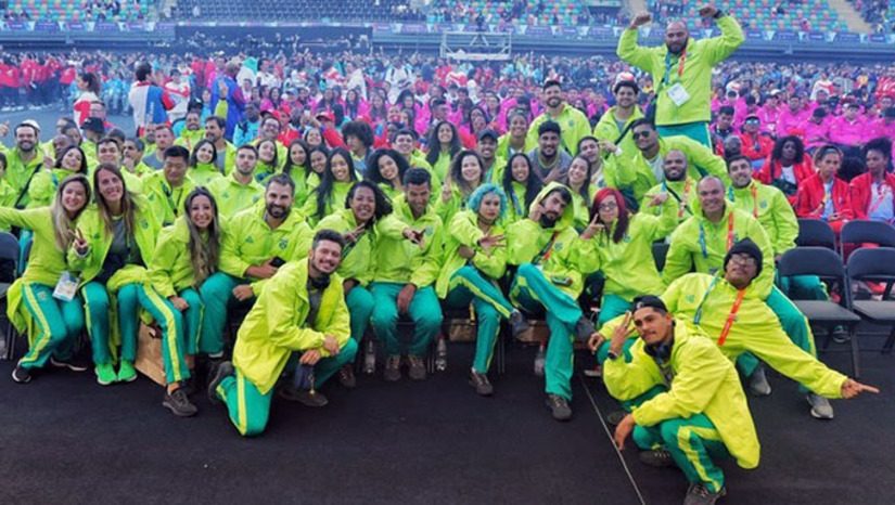   Recorde de medalhas: 205. Recorde de ouros: 66, além de 73 pratas e 66 bronzes. A primeira vez que o desempenho feminino superou o masculino: 33 ouros e 95 medalhas com as mulheres e 30 ouros e 92 medalhas com os homens. Segundo lugar geral no quadro de medalhas. Desempenhos históricos em modalidades como ginástica rítmica (100% dos ouros) e boxe (presença em nove das 13 finais). Um total de 140 vagas conquistadas para os Jogos Olímpicos de Paris 2024.