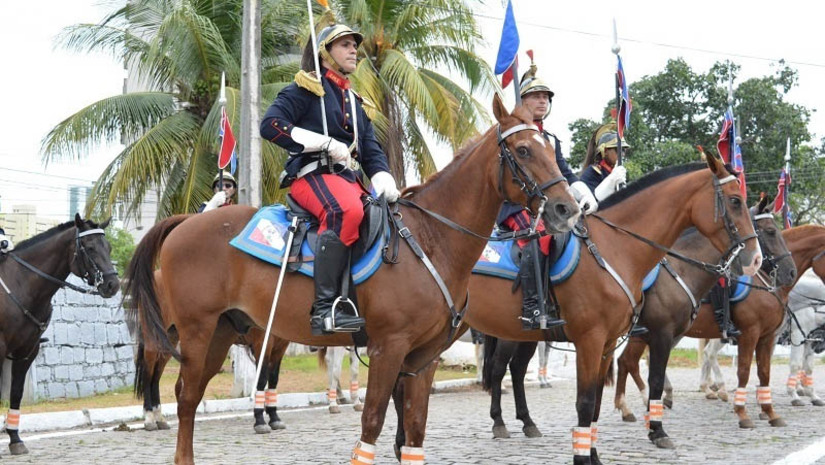 Imagem 1 - OS para a construção da sede do Regimento de Polícia Montada do RN será assinada nesta segunda (20). A solenidade de assinatura será na sede da Governadoria, em Natal, às 14h30. A unidade será erguida em Macaíba, em terreno doado pelo município. O prazo para a construção será de um ano. A cavalaria é a unidade mais antiga da Polícia, e agora com a construção de sua nova sede, trará melhores condições de trabalho para os profissionais da segurança, bem como, melhores condições no manejo com os animais. Imagem 1 - OS para a construção da sede do Regimento de Polícia Montada do RN será assinada nesta segunda (20). A solenidade de assinatura será na sede da Governadoria, em Natal, às 14h30. A unidade será erguida em Macaíba, em terreno doado pelo município. O prazo para a construção será de um ano. A cavalaria é a unidade mais antiga da Polícia, e agora com a construção de sua nova sede, trará melhores condições de trabalho para os profissionais da segurança, bem como, melhores condições no manejo com os animais.