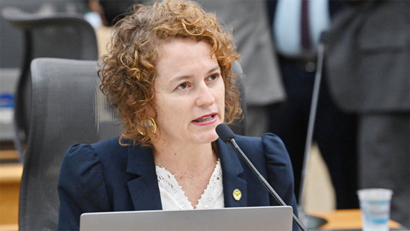   Isolda Dantas destaca contribuição do Padre Sátiro para setor educacional do RN. “Padre Sátiro foi um dos maiores seres humanos que o Rio Grande do Norte já teve, com uma história completamente dedicada não apenas à igreja, mas à Educação”, disse a parlamentar, em seu pronunciamento na ALRN. Isolda relembrou a atuação de Padre Sátiro como presidente do Conselho Estadual de Educação, entre outros.