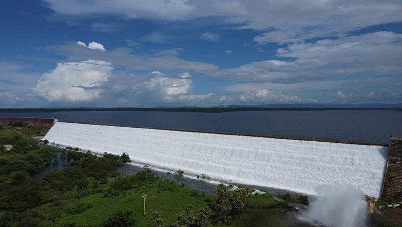 Imagem 1 - Reservas Hídricas do RN encerram 2023 com 52% da sua capacidade total . O Relatório dos Volumes dos Principais Reservatórios do RN, divulgado nesta terça-feira (26), aponta que o volume acumulado pelas reservas hídricas potiguares é 2,256 bilhões de metros cúbicos, sendo 6,31% superior ao do final do ano passado. Imagem 1 - Reservas Hídricas do RN encerram 2023 com 52% da sua capacidade total . O Relatório dos Volumes dos Principais Reservatórios do RN, divulgado nesta terça-feira (26), aponta que o volume acumulado pelas reservas hídricas potiguares é 2,256 bilhões de metros cúbicos, sendo 6,31% superior ao do final do ano passado.