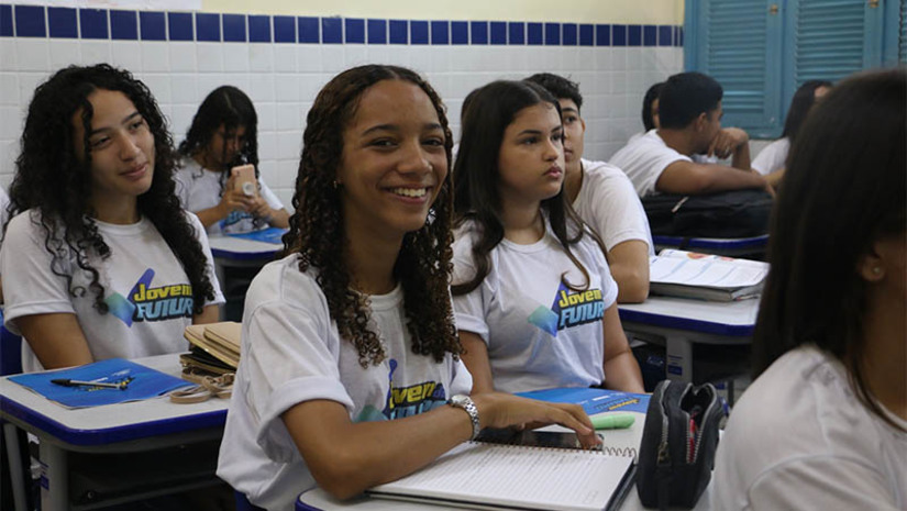 Imagem 1 - Segunda edição do “Jovem do Futuro” já tem quase 1.500 inscrições. Nesta nova fase, cujas inscrições começaram no dia 8 de janeiro, a Prefeitura de Mossoró está disponibilizando mil novas vagas. As inscrições seguem até o dia 26 deste mês e podem ser realizadas através do site da PMM. Imagem 1 - Segunda edição do “Jovem do Futuro” já tem quase 1.500 inscrições. Nesta nova fase, cujas inscrições começaram no dia 8 de janeiro, a Prefeitura de Mossoró está disponibilizando mil novas vagas. As inscrições seguem até o dia 26 deste mês e podem ser realizadas através do site da PMM.