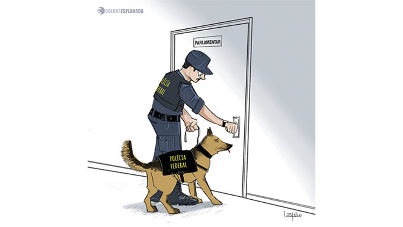   Parlamentares bolsonaristas não escondem o temor da Operação Lesa Pátria após a devassa – busca e apreensão –, na sexta-feira, 19, contra o deputado Carlos Jordy (PL-RJ) autorizada pelo ministro do STF, Alexandre de Moraes. Isso porque também trocaram mensagens – cujo teor só eles sabem – com acusados de terem atuado no quebra-quebra da Esplanada em 8 de janeiro. A operação está na 24ª fase e terá mais algumas pela frente. Os deputados pressionam para que o presidente da Câmara, Arthur Lira (PP-AL), que não deu um pio até agora, se pronuncie e saia em defesa dos parlamentares da Casa. Em tempo: Lira sequer foi avisado sobre a operação pelo ministro Moraes. Em outra frente, a oposição pressiona Lira para colocar em pauta, na volta do recesso, a proposta que limita decisões monocráticas de ministros do STF.