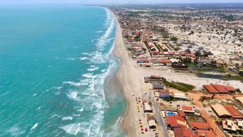 Imagem 1 - O município de Tibau está locado há 40 quilômetros de Mossoró, com ótimo acesso. Neste período do ano, chega a receber mais do que dez vezes o seu número de habitantes. No próximo final de semana, a gestão municipal espera receber um grande público para as festas de carnaval, que este ano tem como estrela principal o cantor Raí Saia Rodada Imagem 1 - O município de Tibau está locado há 40 quilômetros de Mossoró, com ótimo acesso. Neste período do ano, chega a receber mais do que dez vezes o seu número de habitantes. No próximo final de semana, a gestão municipal espera receber um grande público para as festas de carnaval, que este ano tem como estrela principal o cantor Raí Saia Rodada
