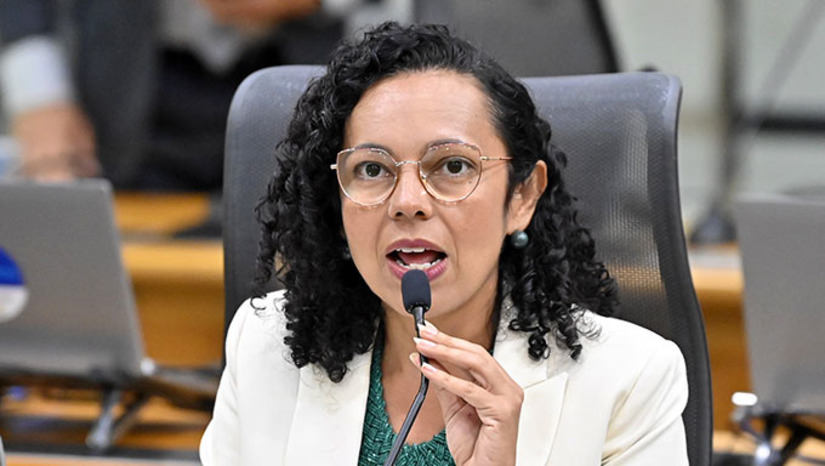 Imagem 1 - Divaneide Basílio informou que “participou de ações em Natal, Parnamirim, São Gonçalo, Ipanguaçu, Janduís, Patu, Caiçara do Rio do Vento, Angicos, Maxaranguape, São Paulo do Potengi, Pedra Grande, Extremoz e Caraúbas para conhecer mais a realidade do nosso estado”, elencou a parlamentar Imagem 1 - Divaneide Basílio informou que “participou de ações em Natal, Parnamirim, São Gonçalo, Ipanguaçu, Janduís, Patu, Caiçara do Rio do Vento, Angicos, Maxaranguape, São Paulo do Potengi, Pedra Grande, Extremoz e Caraúbas para conhecer mais a realidade do nosso estado”, elencou a parlamentar