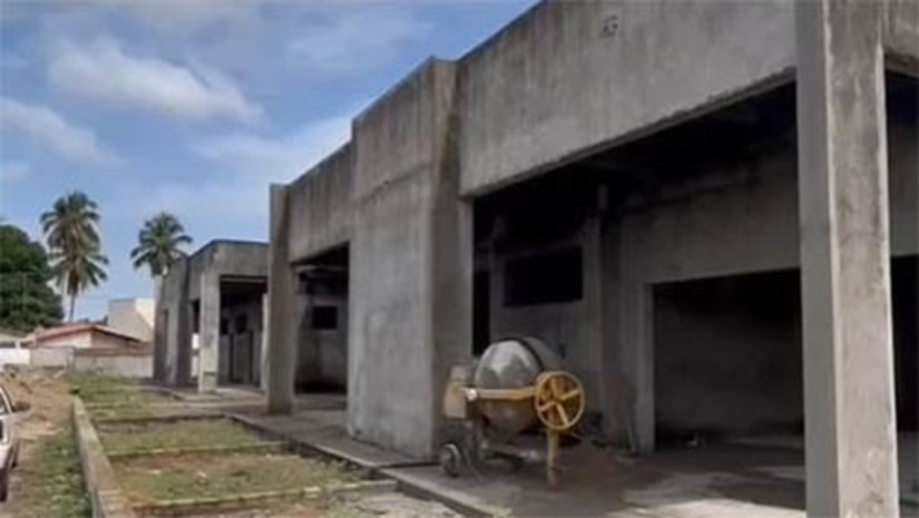 Imagem 1 - Gestores do RN têm até 15 de março para aderir ao programa de retomada de obras na área de saúde. No Rio Grande do Norte, de acordo com dados do Ministério da Saúde, 218 obras poderão ser retomadas. Para aderir ao programa, é simples: basta acessar o site do InvestSUS, atualizar o status da execução física da obra e se inscrever. Entre os empreendimentos que podem ser retomados estão: Unidades Básicas de Saúde (UBSs), academias da saúde, construção e ampliação de Unidades de Pronto Atendimento (UPAs), além de ações nas redes Cegonha e Neonatal. Imagem 1 - Gestores do RN têm até 15 de março para aderir ao programa de retomada de obras na área de saúde. No Rio Grande do Norte, de acordo com dados do Ministério da Saúde, 218 obras poderão ser retomadas. Para aderir ao programa, é simples: basta acessar o site do InvestSUS, atualizar o status da execução física da obra e se inscrever. Entre os empreendimentos que podem ser retomados estão: Unidades Básicas de Saúde (UBSs), academias da saúde, construção e ampliação de Unidades de Pronto Atendimento (UPAs), além de ações nas redes Cegonha e Neonatal.