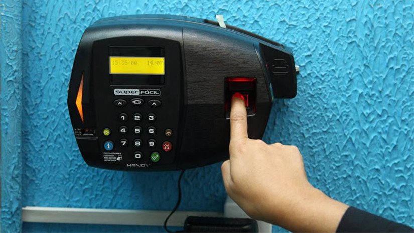 Imagem 1 -  PMM terá que instalar ponto eletrôni para servidores municipais da saúde. O município deverá cumprir uma recomendação do Ministério Público Federal do Rio Grande do Norte (MPF/RN), feira em junho de 2021. De acordo com o documento, o MPF quer que a Prefeitura instale ponto eletrônico em todas as unidades básicas de saúde (UBSs) do Município para acompanhar a frequência dos servidores públicos vinculados ao Sistema Único de Saúde (SUS) e, de modo especial, dos médicos e odontólogos.