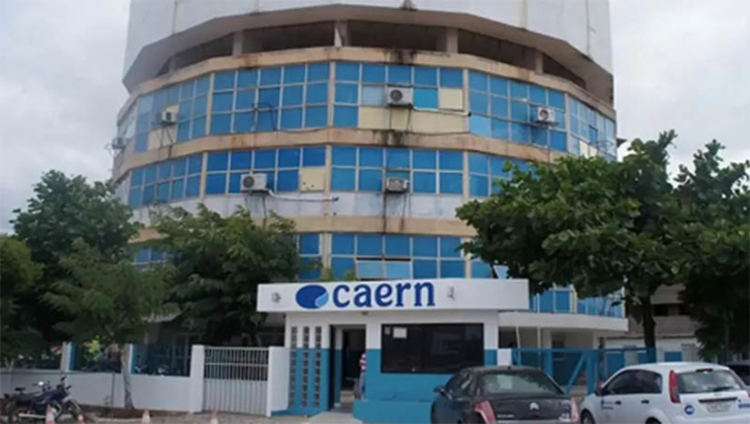 Imagem 1 - Vereadores vão discutir a atuação da Caern e a constante falta de água em Mossoró. A audiência pública, proposta pelo vereador Francisco Carlos, está marcada para a quinta-feira (11), às 9h, na Câmara Municipal de Mossoró. Além dos vereadores, estarão presentes representantes da CAERN, universidades, OAB, Ministério Público do RN, secretarias municipais e outras instituições públicas e privadas, para tratar da constante falta de água nos bairros do município e os impactos causados por este problema no desenvolvimento da cidade. Imagem 1 - Vereadores vão discutir a atuação da Caern e a constante falta de água em Mossoró. A audiência pública, proposta pelo vereador Francisco Carlos, está marcada para a quinta-feira (11), às 9h, na Câmara Municipal de Mossoró. Além dos vereadores, estarão presentes representantes da CAERN, universidades, OAB, Ministério Público do RN, secretarias municipais e outras instituições públicas e privadas, para tratar da constante falta de água nos bairros do município e os impactos causados por este problema no desenvolvimento da cidade.