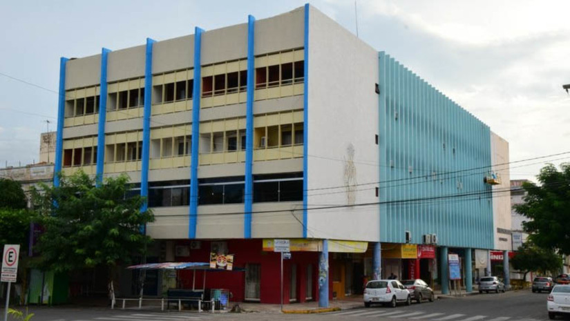 Imagem 1 -  Erro Histórico: MPF recomenda que Câmara de Mossoró reconheça como golpe militar os eventos de 1964 . Na decisão, o MPF recomenda que a Câmara Municipal de Mossoró promova sessão para reconhecer os acontecimentos da época como golpe militar ao invés de “movimento revolucionário”. O MPF constatou que a Câmara, através de sua Procuradoria, corretamente informou que “repudia qualquer homenagem, comemoração ou celebração referente ao golpe militar”. Entretanto, foram elencados pelo órgão apenas projetos de Decreto Legislativo e de Lei no contexto da Justiça de Transição, sendo necessário, portanto, uma atuação mais efetiva em torno da proteção da democracia.