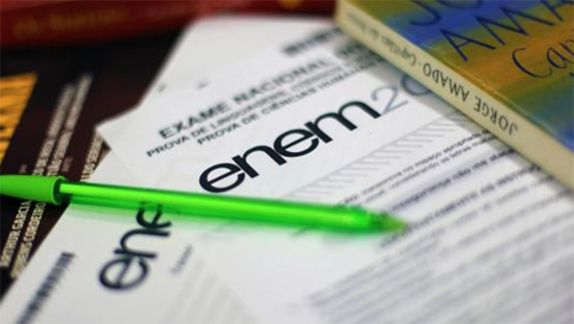 Imagem 1 - As inscrições podem ser realizadas no portal www.enem.inep.gov.br/participante; até o dia 7 de junho. O valor da taxa de inscrição é de R$ 85, que deverá ser paga até o dia 12 de junho e as provas estão previstas para serem realizadas nos dias 3 e 10 de novembro. O Enem representa, atualmente, uma porta de oportunidades para o ingresso nas universidades públicas e privadas. Para realizar a inscrição, o estudante deverá criar um cadastro e senha de acesso a Página do Participante. Imagem 1 - As inscrições podem ser realizadas no portal www.enem.inep.gov.br/participante; até o dia 7 de junho. O valor da taxa de inscrição é de R$ 85, que deverá ser paga até o dia 12 de junho e as provas estão previstas para serem realizadas nos dias 3 e 10 de novembro. O Enem representa, atualmente, uma porta de oportunidades para o ingresso nas universidades públicas e privadas. Para realizar a inscrição, o estudante deverá criar um cadastro e senha de acesso a Página do Participante.