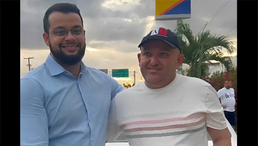 Imagem 1 - Justiça manda soltar empresário preso no Aeroporto de Mossoró. O empresário é Gildercio dos Santos Cortez, conhecido por Zé da Pedra, de 38 anos, natural de Rafael Godeiro-RN, e que reside e trabalha no ramo de restaurantes no Estado de Santa Catarina. Ele havia tido a prisão preventiva decretada em 2020, num processo contra os proprietários de uma fazenda de maconha em Olho D’Água do Borges. Imagem 1 - Justiça manda soltar empresário preso no Aeroporto de Mossoró. O empresário é Gildercio dos Santos Cortez, conhecido por Zé da Pedra, de 38 anos, natural de Rafael Godeiro-RN, e que reside e trabalha no ramo de restaurantes no Estado de Santa Catarina. Ele havia tido a prisão preventiva decretada em 2020, num processo contra os proprietários de uma fazenda de maconha em Olho D’Água do Borges.