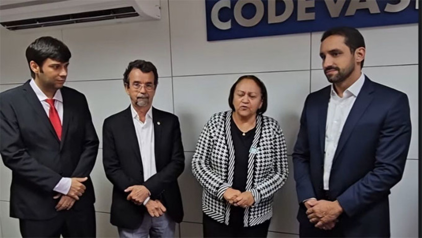 Imagem 1 -  Presidente da CODEVASF, Marcelo Andrade Moreira Pinto fez o comunicado a governadora Fátima Bezerra nesta quarta-feira, 11, em Brasília-DF. Na ocasião, anunciou também a construção da estrada de acesso a Serra de João do Vale, em Jucurutu-RN, a licitação da adutora do Agreste e falou sobre o andamento das obras da Adutora da Serra de Santana.