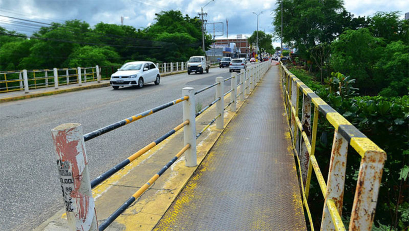 Imagem 1 - Presidente Dutra terá intervenção nesta quinta (20); condutores devem buscar vias alternativas. A interdição acontecerá a partir das 7h, nos trechos do sentido Centro até as proximidades da concessionária Motoeste Honda. A ação acontece em virtude das obras de infraestrutura, que serão realizadas pela Prefeitura de Mossoró, contemplando a duplicação das pontes. A previsão da Secretaria é que as ruas permaneçam interditadas para veículos até as 12h. Imagem 1 - Presidente Dutra terá intervenção nesta quinta (20); condutores devem buscar vias alternativas. A interdição acontecerá a partir das 7h, nos trechos do sentido Centro até as proximidades da concessionária Motoeste Honda. A ação acontece em virtude das obras de infraestrutura, que serão realizadas pela Prefeitura de Mossoró, contemplando a duplicação das pontes. A previsão da Secretaria é que as ruas permaneçam interditadas para veículos até as 12h.