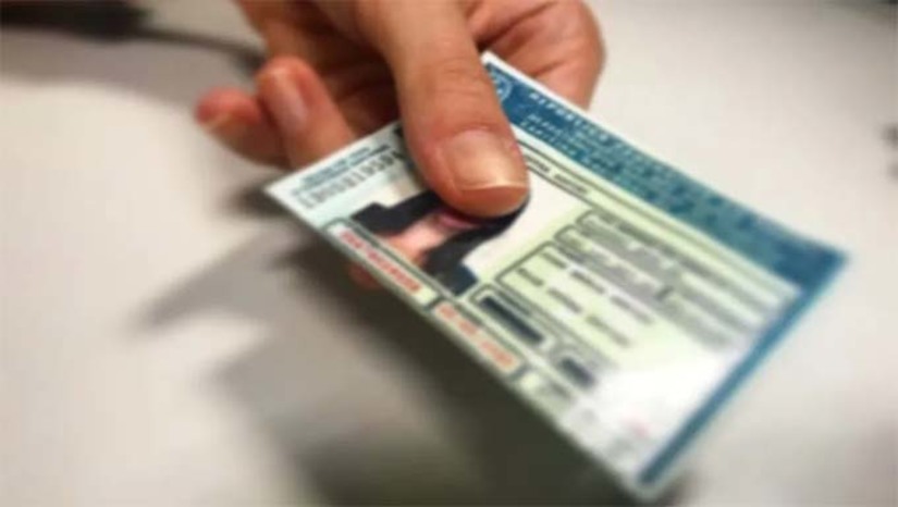 Imagem 1 - evido a um problema no sistema geral de coleta biométrica, os serviços de habilitação ficaram temporariamente fora do ar. O anúncio foi feito pelo órgão na quinta-feira (25). segundo o Detran a instabilidade já foi resolvida e o sistema já está em pleno funcionamento. O Detran orienta que as pessoas que não foram atendidas nesse período de inconsistência do sistema podem comparecer na unidade durante esta semana, apresentando o comprovante de agendamento. Ou podem agendar novo serviço pelo Portal do Detran (portal.detran.rn.gov.br) Imagem 1 - evido a um problema no sistema geral de coleta biométrica, os serviços de habilitação ficaram temporariamente fora do ar. O anúncio foi feito pelo órgão na quinta-feira (25). segundo o Detran a instabilidade já foi resolvida e o sistema já está em pleno funcionamento. O Detran orienta que as pessoas que não foram atendidas nesse período de inconsistência do sistema podem comparecer na unidade durante esta semana, apresentando o comprovante de agendamento. Ou podem agendar novo serviço pelo Portal do Detran (portal.detran.rn.gov.br)