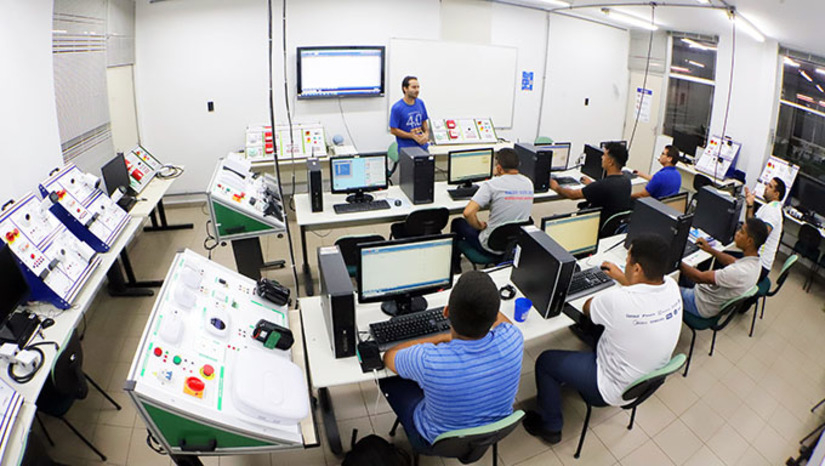 Imagem 1 - As inscrições estão abertas no site https://www.rn.senai.br/publicacoes/, até 09 de agosto para Natal e até o dia 11 para Mossoró, com possibilidade de encerramento antes dessas datas, se o número limite de vagas for atingido. Em Mossoró, as vagas são para curso técnico em administração (40), automação industrial (40), eletrotécnica (40) e segurança do trabalho (40). O critério de seleção será por ordem de inscrição. Nos dois municípios, o início das aulas é previsto para 22 de agosto. Imagem 1 - As inscrições estão abertas no site https://www.rn.senai.br/publicacoes/, até 09 de agosto para Natal e até o dia 11 para Mossoró, com possibilidade de encerramento antes dessas datas, se o número limite de vagas for atingido. Em Mossoró, as vagas são para curso técnico em administração (40), automação industrial (40), eletrotécnica (40) e segurança do trabalho (40). O critério de seleção será por ordem de inscrição. Nos dois municípios, o início das aulas é previsto para 22 de agosto.