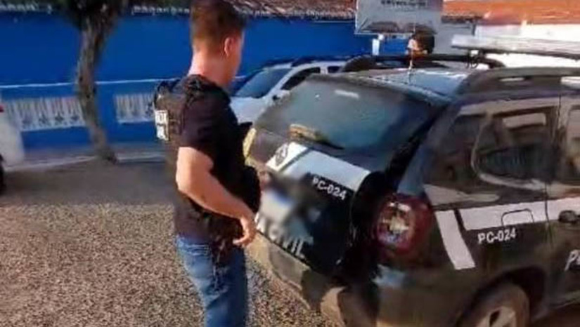 Imagem 1 -  Adolescente suspeito de tentativa de homicídio é apreendido em Luís Gomes.. O caso aconteceu na manhã desta terça-feira (13). O suspeito tentou matar a vítima utilizando um revólver. Após o registro da ocorrência, os policiais civis agiram rápido, iniciaram as diligências e, na sequência, conseguiram localizar o adolescente, que foi apreendido no período da tarde. Ele será enviado ao Centro de Atendimento Socioeducativo Provisório (CASEP), onde permanecerá à disposição da Justiça, devendo responder pela prática de ato infracional análogo ao crime de tentativa de homicídio.