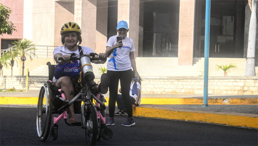 Imagem 1 - Corrida do Servidor: inscrições serão encerradas nesta quinta-feira, 17. A prova é destinada apenas aos servidores públicos do município de Mossoró, sejam estes comissionados, terceirizados, efetivos, aposentados e estagiários pela municipalidade. Este ano a 2º Corrida do Servidor largará às 6h, na lateral do Memorial da Resistência, no Corredor Cultural. Para se inscrever, é necessário acessar o site da corrida, munido do número de matrícula ou documento comprobatório como contrato, carteira de trabalho e contracheque. Imagem 1 - Corrida do Servidor: inscrições serão encerradas nesta quinta-feira, 17. A prova é destinada apenas aos servidores públicos do município de Mossoró, sejam estes comissionados, terceirizados, efetivos, aposentados e estagiários pela municipalidade. Este ano a 2º Corrida do Servidor largará às 6h, na lateral do Memorial da Resistência, no Corredor Cultural. Para se inscrever, é necessário acessar o site da corrida, munido do número de matrícula ou documento comprobatório como contrato, carteira de trabalho e contracheque.