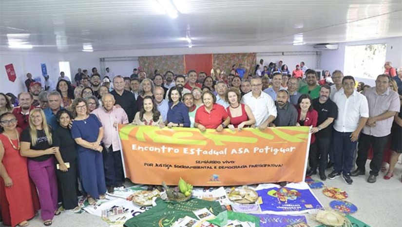 Imagem 1 -  O investimento na construção das cisternas é de R$ 15 milhões, com recursos do MDS, R$ 470.162,00 e contrapartida do Governo do Estado. Os municípios beneficiados são – LOTE 1: Baraúna – 90 cisternas, Caraúbas – 110, Felipe Guerra – 90, Upanema – 110, Governador Dix-Sept Rosado – 90. LOTE 2: Afonso Bezerra – 80, Assu – 100, Carnaubais – 80, Ipanguaçu – 80, Mossoró – 120, Pendências – 80. LOTE 3: Água Nova – 70, Alexandria – 80, Doutor Severiano – 90, Pau dos Ferros – 70, São Miguel – 80, Umarizal – 80, Patu – 70. LOTE 4: Bento Fernandes – 80, Ceará Mirim – 100, Pedra Grande – 85, São Bento do Norte – 85, Touros – 110. LOTE 5: Nova Cruz – 100, Serrinha – 77, Santo Antônio – 100, São Paulo do Potengi – 100, Serra Caiada – 80.
