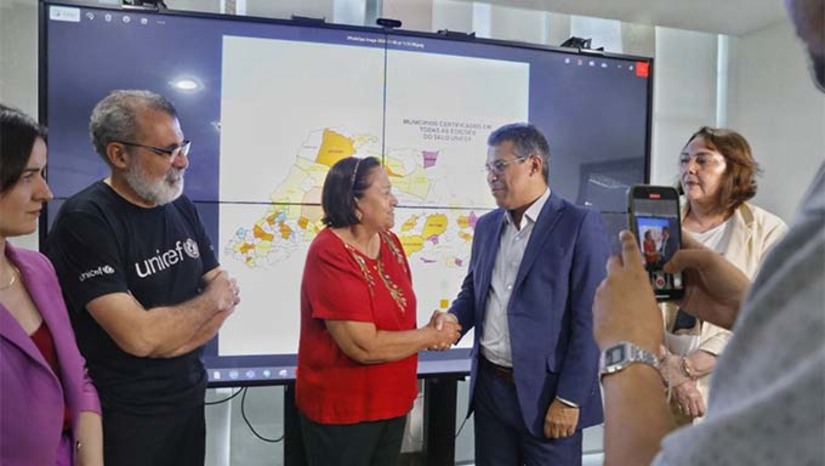 Imagem 1 -  Os 73 municípios potiguares obtiveram avanços acima da média nacional nas políticas públicas voltadas para crianças e adolescentes e foram contemplados com o Selo Unicef. Foram considerados indicadores como vacinação, índice de abandono escolar, proteção contra violências, redução de gravidez na adolescência, matrícula no ensino médio, atendimento de famílias nos Centros de Referência de Assistência Social (CRAS) e geração de oportunidades para adolescentes. Dos 73 municípios potiguares vencedores do Selo Unicef, 29 estão na região Oeste; 17 no Agreste; 18 na região Central, que inclui o Seridó, e 09 na Litoral Potiguar.