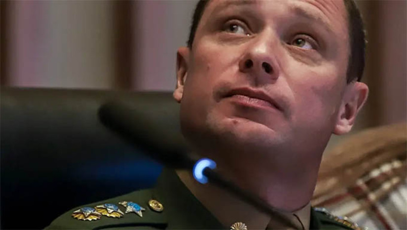 Imagem 1 - Moraes confirma validade do acordo de colaboração premiada de Mauro Cid. O ministro considerou que o tenente-coronel e ex-ajudante de ordens da Presidência da República esclareceu as omissões e contradições apontadas pela Polícia Federal. Assim, as informações apresentadas por Mauro Cid na colaboração seguem sob apuração das autoridades competentes. O acordo foi firmado em 2023. Com a deflagração da operação Contragolpe, na última terça-feira (19), em que foram presos militares que teriam atuado em um plano para matar autoridades, a PF apontou omissões e contradições no depoimento prestado por Cid no mesmo dia. Imagem 1 - Moraes confirma validade do acordo de colaboração premiada de Mauro Cid. O ministro considerou que o tenente-coronel e ex-ajudante de ordens da Presidência da República esclareceu as omissões e contradições apontadas pela Polícia Federal. Assim, as informações apresentadas por Mauro Cid na colaboração seguem sob apuração das autoridades competentes. O acordo foi firmado em 2023. Com a deflagração da operação Contragolpe, na última terça-feira (19), em que foram presos militares que teriam atuado em um plano para matar autoridades, a PF apontou omissões e contradições no depoimento prestado por Cid no mesmo dia.