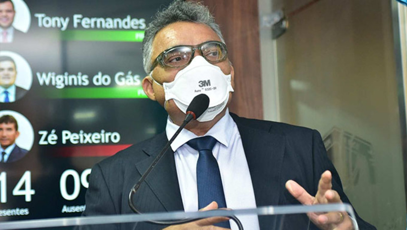   Ao ser anunciado como vencedor, Professor Francisco Carlos destacou a importância do reconhecimento: “Ser escolhido Vereador do Ano é uma honra imensa e um estímulo para continuar lutando por Mossoró. Agradeço à comissão eleitoral, e, especialmente, a todos os meus auxiliares que nos ajudaram nessa conquista. Afinal, o reconhecimento é individual, mas o trabalho é coletivo.” 