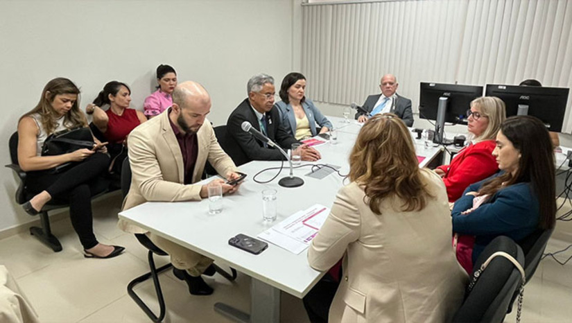 Imagem 1 - Novo serviço será instalado em Macaíba-RN. Custeado com recursos federais (10,8 milhões), vai atender casos de baixa e média complexidade da Região Metropolitana para desafogar o Walfredo Gurgel; A barreira terá uma sala cirúrgica, duas enfermarias, sala de pequenos procedimentos com diversos equipamentos, central de materiais e esterilização, sala de gesso, raio-x e consultório médico Imagem 1 - Novo serviço será instalado em Macaíba-RN. Custeado com recursos federais (10,8 milhões), vai atender casos de baixa e média complexidade da Região Metropolitana para desafogar o Walfredo Gurgel; A barreira terá uma sala cirúrgica, duas enfermarias, sala de pequenos procedimentos com diversos equipamentos, central de materiais e esterilização, sala de gesso, raio-x e consultório médico