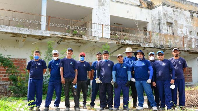 Imagem 1 - A estrutura, mantida pela Fundação Universidade do Estado do Rio Grande no Norte (Fuern), será transformada em um centro cultural para uso da comunidade acadêmica e sociedade como um todo. Com um orçamento de R$ 1.959.000,00, de recursos próprios da Fuern, a reforma completa contará com adequações internas e externas, como reforço estrutural, pintura, recuperação de piso, forro, portas e janelas, substituição de materiais de cobertura, novas instalações elétricas e hidráulicas, acessibilidade, sistemas de prevenção a incêndio, entre outras intervenções. Imagem 1 - A estrutura, mantida pela Fundação Universidade do Estado do Rio Grande no Norte (Fuern), será transformada em um centro cultural para uso da comunidade acadêmica e sociedade como um todo. Com um orçamento de R$ 1.959.000,00, de recursos próprios da Fuern, a reforma completa contará com adequações internas e externas, como reforço estrutural, pintura, recuperação de piso, forro, portas e janelas, substituição de materiais de cobertura, novas instalações elétricas e hidráulicas, acessibilidade, sistemas de prevenção a incêndio, entre outras intervenções.