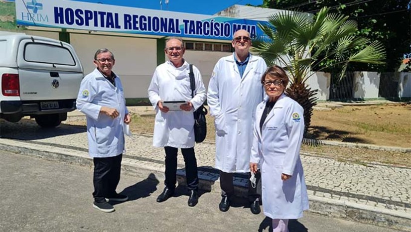 Imagem 1 - A sentença foi assinada pelo Juiz Janilson Bezerra de Siqueira, na tarde da quarta-feira (19). O descumprimento da decisão judicial implicará em pena de multa diária no valor de R$ 1.000,00 (um mil reais). De acordo com o Decreto nº 20.931/32 nenhum estabelecimento de hospitalização ou de assistência médica pública ou privada poderá funcionar, em qualquer ponto do território nacional, sem ter um diretor técnico e principal responsável, habilitado para o exercício da medicina nos termos do regulamento sanitário federal. Imagem 1 - A sentença foi assinada pelo Juiz Janilson Bezerra de Siqueira, na tarde da quarta-feira (19). O descumprimento da decisão judicial implicará em pena de multa diária no valor de R$ 1.000,00 (um mil reais). De acordo com o Decreto nº 20.931/32 nenhum estabelecimento de hospitalização ou de assistência médica pública ou privada poderá funcionar, em qualquer ponto do território nacional, sem ter um diretor técnico e principal responsável, habilitado para o exercício da medicina nos termos do regulamento sanitário federal.
