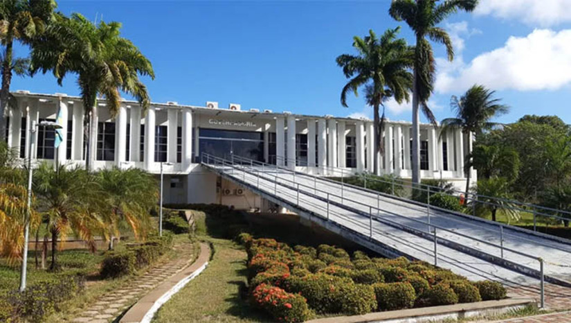 Imagem 1 - RN ultrapassa limite da LRF de despesa com pessoal no terceiro quadrimestre de 2024. O estado registrou comprometimento de 57,56% de sua receita corrente líquida ajustada com despesa de pessoal no período. O limite da Lei de Responsabilidade Fiscal (LRF) para o Poder Executivo é de 49%. Os dados estão no Relatório de Gestão Fiscal (RGF) em Foco dos Estados + DF relativo ao 3º quadrimestre de 2024, publicado nesta sexta-feira (21) pelo Tesouro Nacional. Imagem 1 - RN ultrapassa limite da LRF de despesa com pessoal no terceiro quadrimestre de 2024. O estado registrou comprometimento de 57,56% de sua receita corrente líquida ajustada com despesa de pessoal no período. O limite da Lei de Responsabilidade Fiscal (LRF) para o Poder Executivo é de 49%. Os dados estão no Relatório de Gestão Fiscal (RGF) em Foco dos Estados + DF relativo ao 3º quadrimestre de 2024, publicado nesta sexta-feira (21) pelo Tesouro Nacional.
