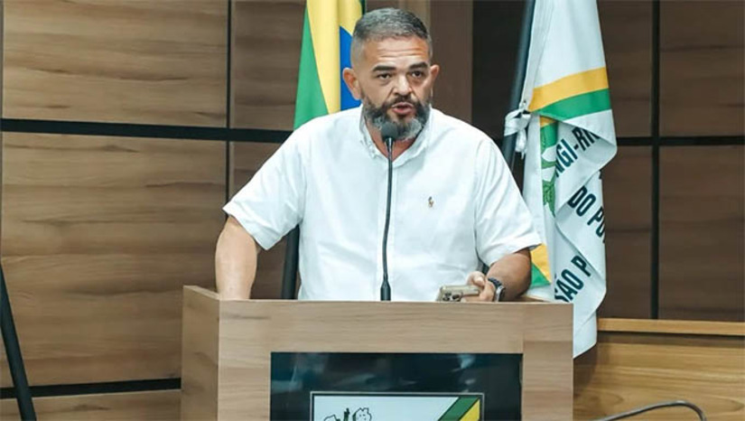 Imagem 1 -  PC prende dois dos quatro suspeitos de matarem o ex-prefeito de São Pedro do Potengi. Os dois suspeitos foram presos no município de Olinda, no Estado de Pernambuco. A Informação foi confirmada pela Secretaria de Segurança e Defesa Social (SESED), que convoca coletiva de imprensa, às 11h30, para detalhar a operação, em conjunto com a Polícia do Pernambuco, para prender os suspeitos de matarem o ex-prefeito Miguel Cabral Nasser, de 50 anos, no dia 3 de fevereiro de 2025, no bairro Petrópolis, em Natal.