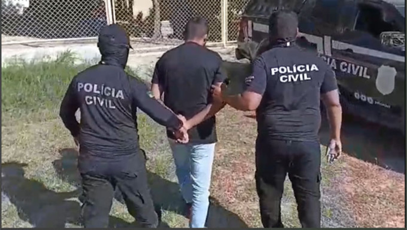 Imagem 1 - Lindemberg de Oliveira Sena, de 32 anos, pelo assassinato de Mateus Silva de Araujo, de 22 anos, durante uma briga num bar/espetinho no bairro Sebastião Maltez, no dia 16 de fevereiro de 2025, em Caraúbas-RN. Já está no sistema prisional. Imagem 1 - Lindemberg de Oliveira Sena, de 32 anos, pelo assassinato de Mateus Silva de Araujo, de 22 anos, durante uma briga num bar/espetinho no bairro Sebastião Maltez, no dia 16 de fevereiro de 2025, em Caraúbas-RN. Já está no sistema prisional.