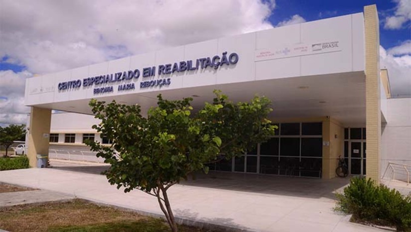 Imagem 1 - Abril é conhecido como o mês de conscientização sobre o autismo. A campanha "Abril Azul" é realizada por instituições de saúde e entidades sociais. No Dia Mundial do Autismo, 2 de abril, o CER terá uma programação especial com atividades lúdico-recreativas; sorteio de brindes; bingo; show de mágica. Além disso, haverá também palestra acerca da temática e compartilhamento de experiências por parte dos familiares. Imagem 1 - Abril é conhecido como o mês de conscientização sobre o autismo. A campanha "Abril Azul" é realizada por instituições de saúde e entidades sociais. No Dia Mundial do Autismo, 2 de abril, o CER terá uma programação especial com atividades lúdico-recreativas; sorteio de brindes; bingo; show de mágica. Além disso, haverá também palestra acerca da temática e compartilhamento de experiências por parte dos familiares.