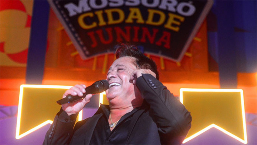 Imagem 1 - A banda Cavaleiros do Forró, a dupla Iguinho e Lulinha e o cantor Leonardo se apresentam no Polo Estação das Artes. Ainda nesta quarta-feira, tem mais atrações no Polo Cidadela, no Polo Antônio Francisco, o laboratório de roteiro de cinema dá sequência após e por fim, nesta quarta, também se inicia a última semana do polo Chuva de Bala no País de Mossoró. No "Anima Chuva", às 20h, a cantora Aline Rocha se apresenta. O espetáculo começa as 21h para todos os públicos. Imagem 1 - A banda Cavaleiros do Forró, a dupla Iguinho e Lulinha e o cantor Leonardo se apresentam no Polo Estação das Artes. Ainda nesta quarta-feira, tem mais atrações no Polo Cidadela, no Polo Antônio Francisco, o laboratório de roteiro de cinema dá sequência após e por fim, nesta quarta, também se inicia a última semana do polo Chuva de Bala no País de Mossoró. No "Anima Chuva", às 20h, a cantora Aline Rocha se apresenta. O espetáculo começa as 21h para todos os públicos.
