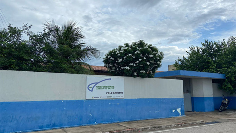 Imagem 1 - O evento, de caráter acadêmico e cultural, reunirá no próximo dia 30 de agosto cerca de 300 estudantes de diversos polos de apoio presencial do sistema Universidade Aberta do Brasil (UAB) em um momento de integração, valorização da história e celebração da cultura local. A realização do Interpolos em Grossos representa mais um marco na consolidação do município como referência em educação a distância no estado, além de reforçar seu compromisso com a formação cidadã e o desenvolvimento regional. Imagem 1 - O evento, de caráter acadêmico e cultural, reunirá no próximo dia 30 de agosto cerca de 300 estudantes de diversos polos de apoio presencial do sistema Universidade Aberta do Brasil (UAB) em um momento de integração, valorização da história e celebração da cultura local. A realização do Interpolos em Grossos representa mais um marco na consolidação do município como referência em educação a distância no estado, além de reforçar seu compromisso com a formação cidadã e o desenvolvimento regional.
