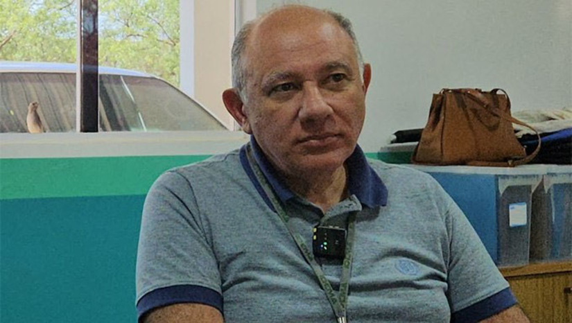 Imagem 1 - Paro geólogo Werner Fackatt Tabosa, os empreendimentos com impacto local, como construção de escolas, casas, postos de saúde, deveria ser licenciada pelas Prefeituras, deixando com o IDEMA grandes obras, como aberturas de rodovias, mineradoras e empreendimentos de geração de energia eólico e solar. 12 das 167 prefeituras do RN já emitem licença ambiental para construção. Imagem 1 - Paro geólogo Werner Fackatt Tabosa, os empreendimentos com impacto local, como construção de escolas, casas, postos de saúde, deveria ser licenciada pelas Prefeituras, deixando com o IDEMA grandes obras, como aberturas de rodovias, mineradoras e empreendimentos de geração de energia eólico e solar. 12 das 167 prefeituras do RN já emitem licença ambiental para construção.