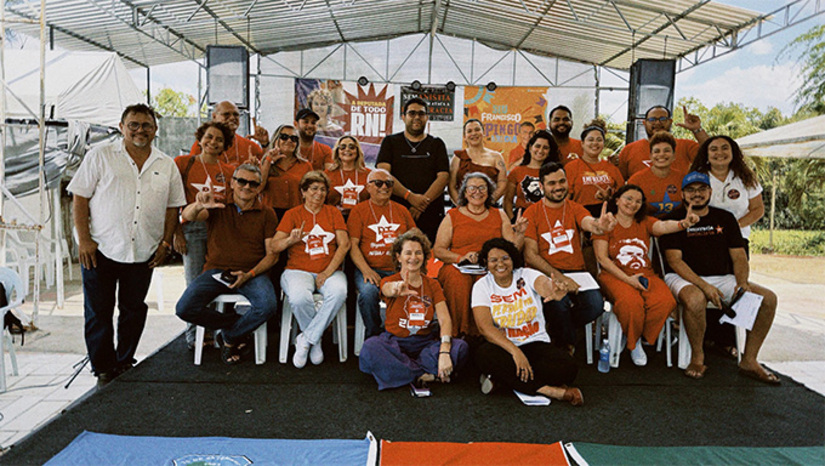   A professora Ana Morais assumiu a presidência municipal do partido, à frente da composição do novo diretório. Em seu discurso, Ana ressaltou que “Assumir a presidência do PT Mossoró é uma responsabilidade enorme, mas estamos preparadas. Nosso desafio é fortalecer a militância, estar presente nas lutas do povo e, como o PT sempre fez, lutar por um futuro de mais direitos, justiça e democracia.”