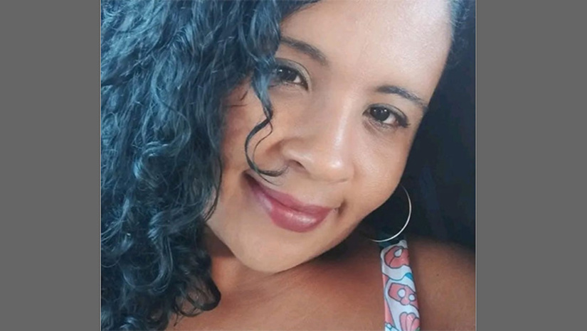 Imagem 1 - Crime aconteceu dentro da casa da vítima no bairro Jardim de Alícia. A PM fez o isolamento da área e acionou as autoridades da Policia Civil e do ITEP, para iniciarem as investigações técnicas. O caso de ver investigado pela Delegacia de Polícia Civil de Tibau. Imagem 1 - Crime aconteceu dentro da casa da vítima no bairro Jardim de Alícia. A PM fez o isolamento da área e acionou as autoridades da Policia Civil e do ITEP, para iniciarem as investigações técnicas. O caso de ver investigado pela Delegacia de Polícia Civil de Tibau.