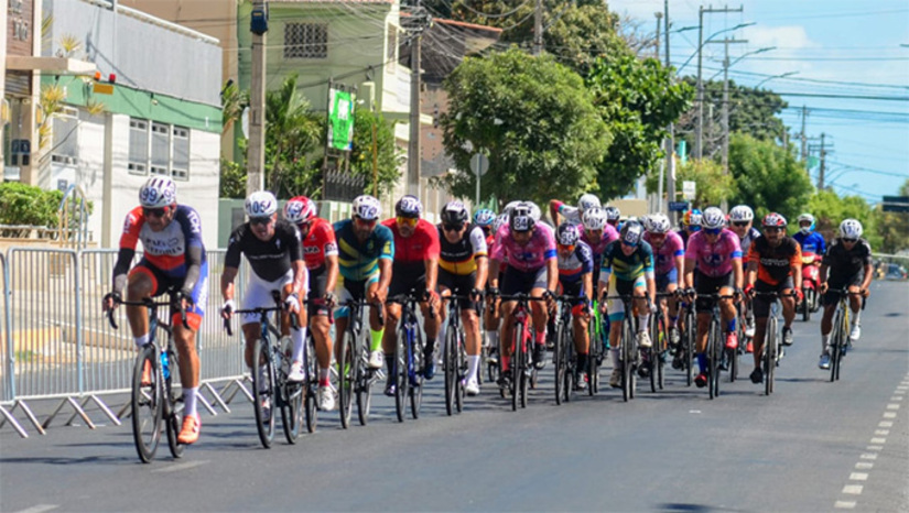   Durante a prova, Serão homenageados Laís Nunes (ciclista já falecido), Fernando Antônio Benevides (ex-campeão), Alice Melo (ciclista mossoroense, 19 vezes campeã brasileira, medalhista pan-americana, sul-americana e atual campeã da prova),  Sônia Maria (ex-presidente da Federação Norte-rio-grandense de Ciclismo), Arthur Maxwell, o “Cuiu” (campeão da prova), e Antônio Francisco (poeta mossoroense, membro da Academia Brasileira de Literatura de Cordel e ex-ciclista).
