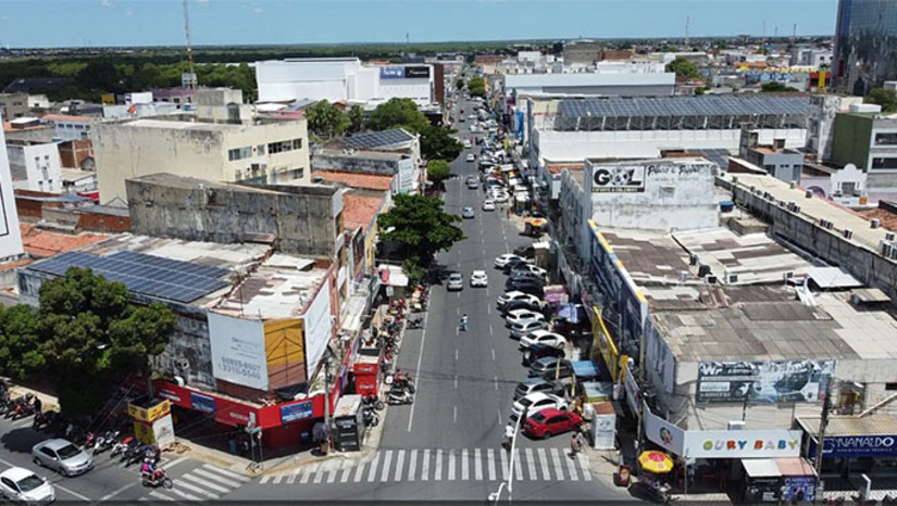 Imagem 1 -  No feriado dos Santos Mártires, nesta sexta (03), o comércio de Mossoró funcionará em horário reduzido. As lojas que solicitaram autorização poderão abrir até às 14h. No Partage Shopping, lojas e quiosques abrem das 14h às 20h, praça de alimentação das 11h às 22h e cinema segue programação normal. Já os supermercados funcionarão das 7h às 20h.