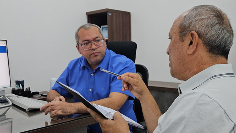 Imagem 1 - Patrimônio líquido da Previ Mossoró aumentou R$ 30 milhões nos primeiros 8 meses de 2025 e, segundo o presidente da instituição, José Alex Velascos, de 2021 aos dias atuais, ao contrário do que aconteceu até 2020, a gestão municipal não atrasou nenhum repasse a Previ-Mossoró, assim como também não atrasou nenhuma parcela dos valores que estavam em atraso. Somado ao trabalho de redução de custos, fez o patrimônio liquido da Previ passar de R$ 206 milhões aplicados, garantindo, assim, o futuro dos servidores públicos de Mossoró ativos, pensionistas e aposentados. “Podem ficar tranquilos”, assegura Valescos. Imagem 1 - Patrimônio líquido da Previ Mossoró aumentou R$ 30 milhões nos primeiros 8 meses de 2025 e, segundo o presidente da instituição, José Alex Velascos, de 2021 aos dias atuais, ao contrário do que aconteceu até 2020, a gestão municipal não atrasou nenhum repasse a Previ-Mossoró, assim como também não atrasou nenhuma parcela dos valores que estavam em atraso. Somado ao trabalho de redução de custos, fez o patrimônio liquido da Previ passar de R$ 206 milhões aplicados, garantindo, assim, o futuro dos servidores públicos de Mossoró ativos, pensionistas e aposentados. “Podem ficar tranquilos”, assegura Valescos.