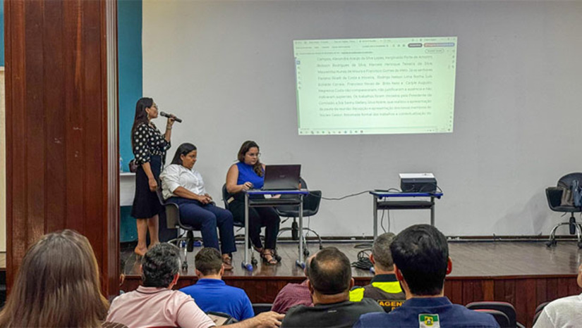 Imagem 1 -  Nesta terça-feira (7), serão realizadas duas oficinas, sendo uma na Escola Municipal Professor Manoel Assis, voltada à população do bairro Doze Anos e adjacências, e outra na Escola Municipal Senador Dinarte Mariz, voltada à população do bairro Alto de São Manoel e comunidades próximas. Ambas iniciam às 18h e tem previsão de finalização às 21h. A participação da sociedade é considerada essencial para garantir que o novo Plano Diretor traduza as reais demandas da cidade e da zona rural.