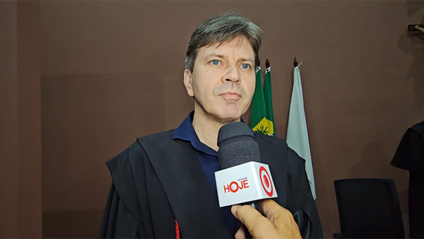 Imagem 1 -  Orlinildo Alves da Silva, de 38 anos, atualmente residindo em Parnamirim-RN, aconteceu nesta sexta-feira, no Fórum Municipal de Umarizal, sob a presidência da juíza Kátio Guedes. O Conselho de Sentença seguiu os termos proposto pelo Ministério Público, para condenar o réu a 21 anos, 10 meses e 15 dias de prisão, inicialmente em regime fechado.