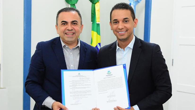   A viagem tem como objetivo uma formação e capacitação com duração de 14 dias voltada a gestores públicos, promovida pela Fundação Índigo em parceria com o União Brasil. A missão não acarretará custos para a Prefeitura de Mossoró, sendo totalmente custeada pela Fundação Índigo e pelo partido. “Recebo essa missão com muita honra. Agora vamos seguir trabalhando com muita dedicação pelo povo de Mossoró”, afirmou Marcos Medeiros.