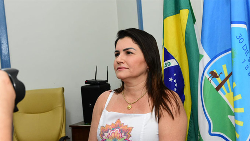 Imagem 1 - O MPRN arquivou o procedimento que acompanhava a implantação do Programa de Integridade na Prefeitura de Tibau, sob gestão da prefeita Lidiane Marques. O despacho, assinado pelo promotor Fábio de Weimar Thé em 15 de outubro de 2025, reconhece que não foram identificados indícios de irregularidades administrativas, omissão do gestor ou dano ao erário, motivo pelo qual o caso foi encerrado. A decisão reconhece o engajamento da gestão municipal na transparência e integridade pública, encerrando o processo sem necessidade de novas medidas. Imagem 1 - O MPRN arquivou o procedimento que acompanhava a implantação do Programa de Integridade na Prefeitura de Tibau, sob gestão da prefeita Lidiane Marques. O despacho, assinado pelo promotor Fábio de Weimar Thé em 15 de outubro de 2025, reconhece que não foram identificados indícios de irregularidades administrativas, omissão do gestor ou dano ao erário, motivo pelo qual o caso foi encerrado. A decisão reconhece o engajamento da gestão municipal na transparência e integridade pública, encerrando o processo sem necessidade de novas medidas.